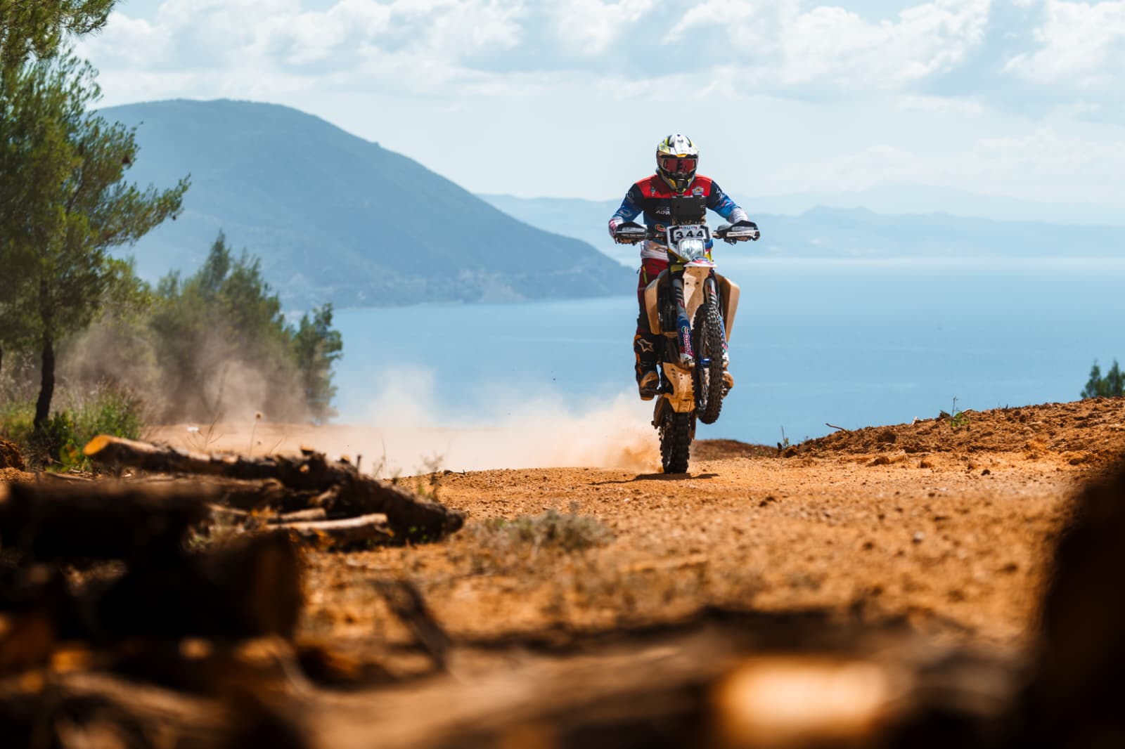 WhatsApp Image 2026-04-08 at 15.27.43